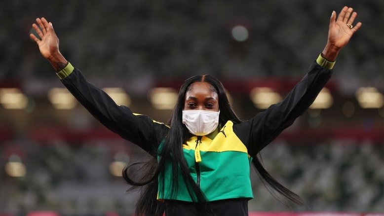 Velocista campeã Thompson-Herah é bloqueada no Instagram devido a direitos de TV