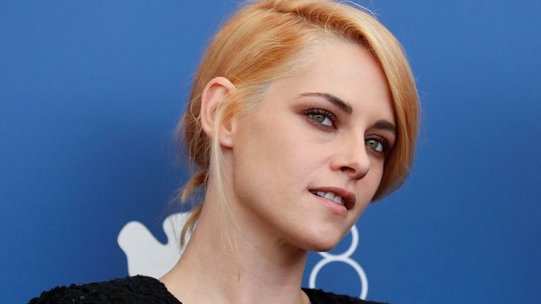 Papel de Kristen Stewart como princesa Diana impressiona Veneza