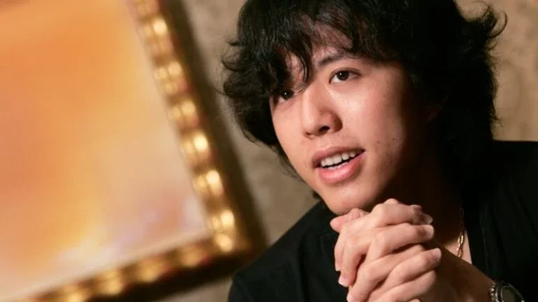 Polícia da China detém pianista Li Yundi por alegações de prostituição