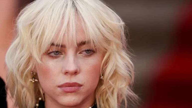 ‘Incrivelmente ofendida’, diz Billie Eilish sobre quem ri de sintomas da Síndrome de Tourette