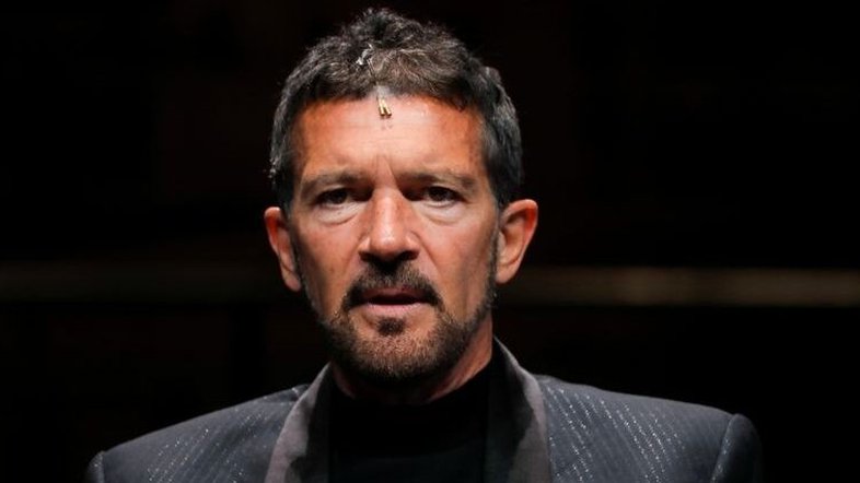 Antonio Banderas no Brasil! Ator confirmou presença na final do 'Dança dos Famosos', na Globo