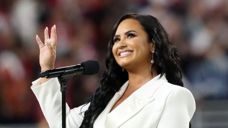 Hoje não-binária, Demi Lovato diz que teve overdose por "ignorar verdade"