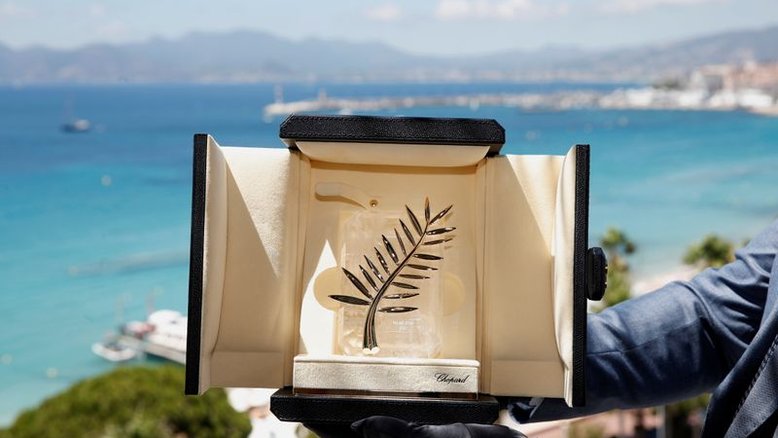 Cannes recebe cinéfilos e turistas para festival consciente de riscos da Covid