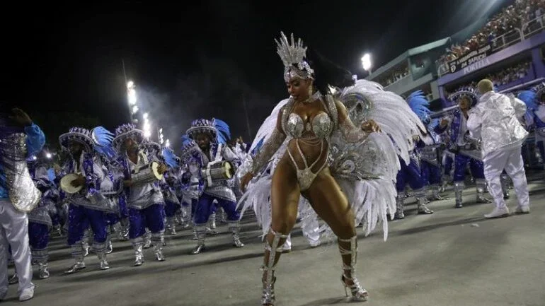 Rio voltará a ter Carnaval na Sapucaí em 2022, dizem escolas de samba