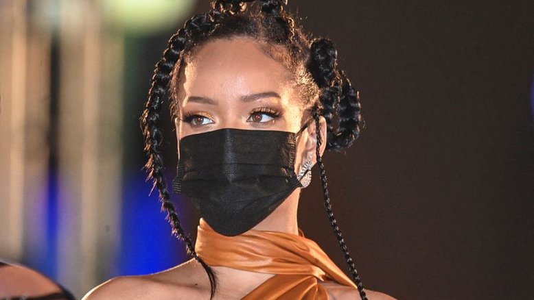 Cantora Rihanna espera primeiro filho com o rapper A$AP Rocky