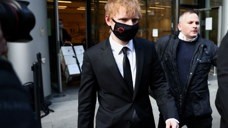 Ed Sheeran canta no tribunal em julgamento sobre direitos autorais de "Shape Of You"