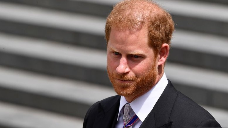 Príncipe Harry vence disputa para contestar decisão que lhe nega proteção policial