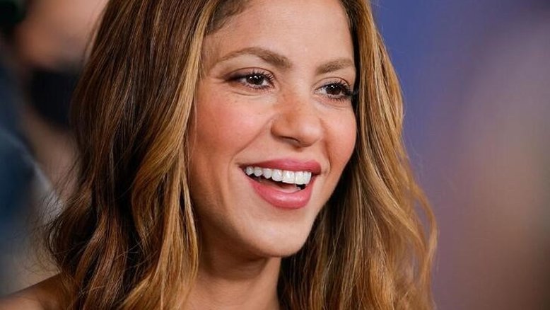 Shakira promete combater acusações "falsas" sobre fraude fiscal em primeiros comentários públicos