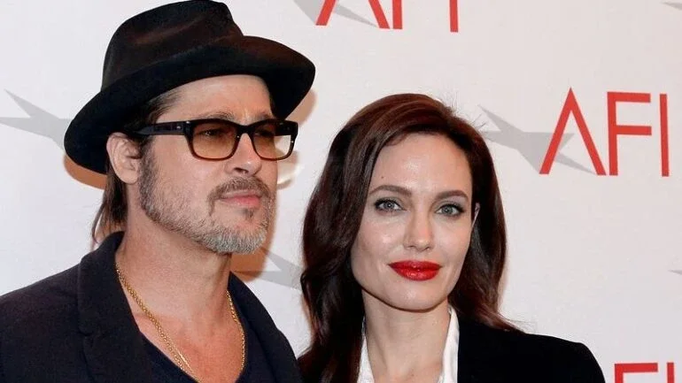 Após vitória na Justiça, Angelina Jolie pede que seu ex-marido, Brad Pitt, mantenha em sigilo problema de família