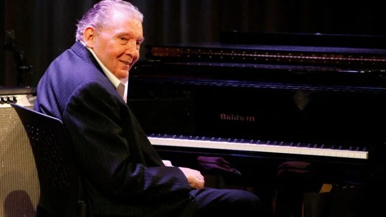 Jerry Lee Lewis, pioneiro do rock n