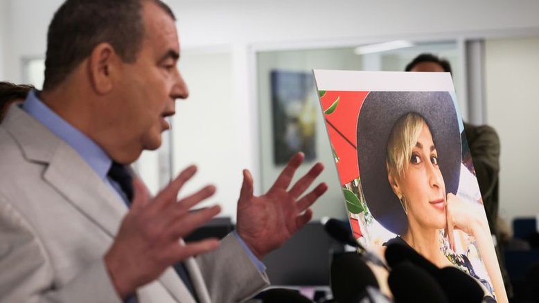 Advogado da família de diretora de fotografia de “Rust” faz objeção à divulgação de vídeo