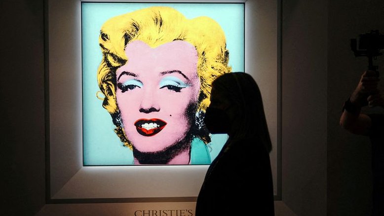Famosa obra "Marilyn", de Warhol, é vendida por US$195 milhões em leilão
