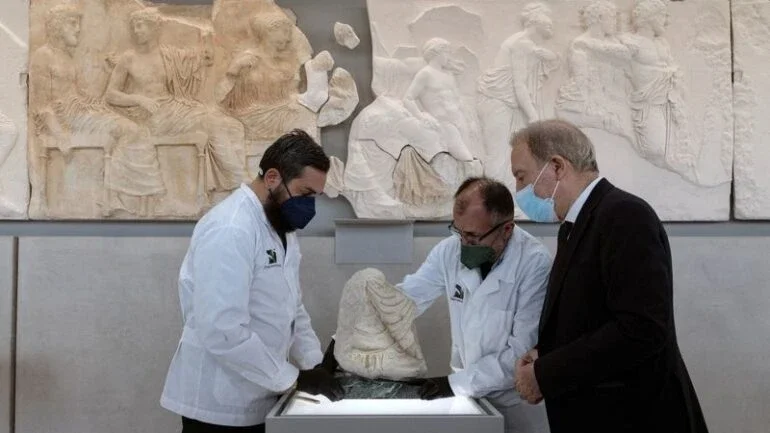 Fragmento do Partenon de museu da Itália deve ficar em Atenas "para sempre", diz Grécia