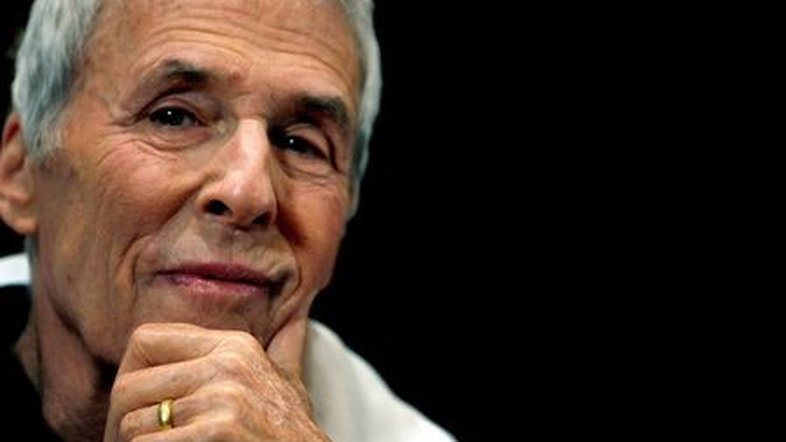 Compositor norte-americano Burt Bacharach morre aos 94 anos