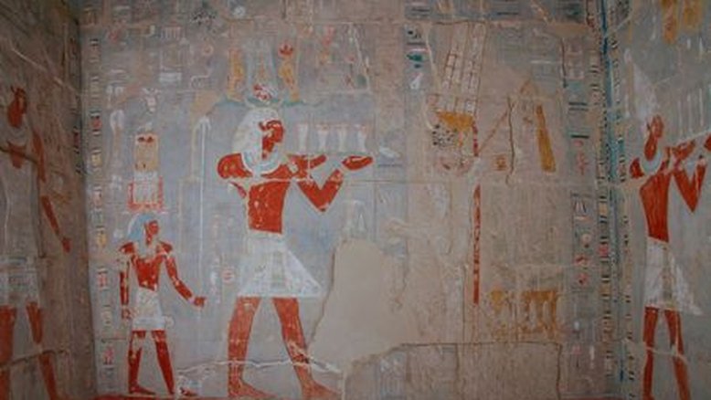 Egito expõe tumba de 4.000 anos na Cisjordânia de Luxor, a mais velha acessível ao público