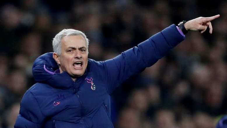 Roma terá Mourinho como técnico a partir da próxima temporada