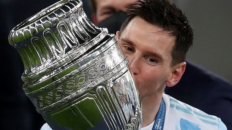 Consagração da Argentina contra seleção brasileira no Brasil ficará na história, diz Messi