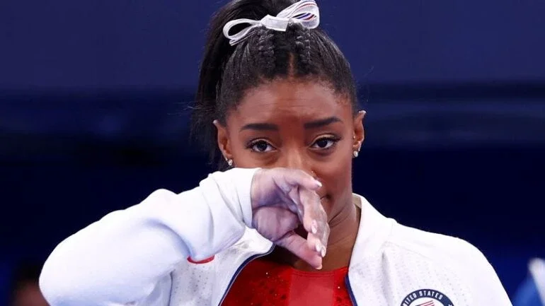 Apoio de atletas a Biles reflete conscientização maior sobre saúde mental
