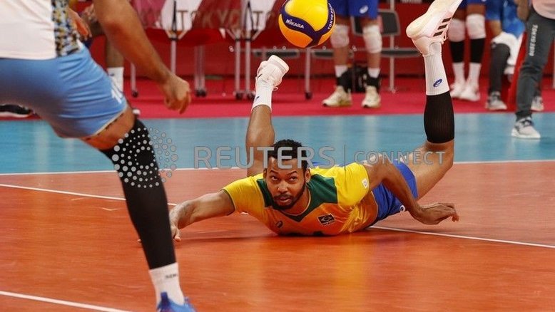 Brasil perde para a Argentina e fica em 4º lugar no vôlei masculino