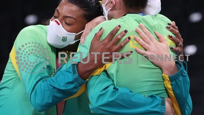 Vôlei feminino perde para os EUA e fica com a prata em Tóquio