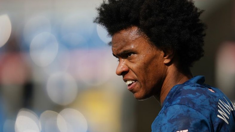 Willian deixa o Arsenal e fecha com o Corinthians
