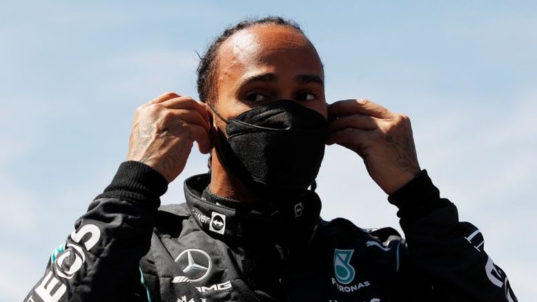 Hamilton espera ver Neymar em jogo da seleção antes de corrida da F1 no Brasil