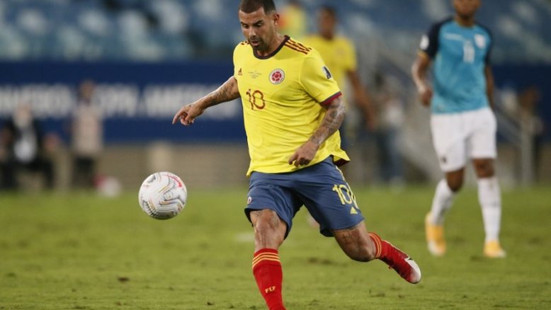 Cobrança de falta ensaidada dá à Colômbia vitória sobre Equador na Copa América