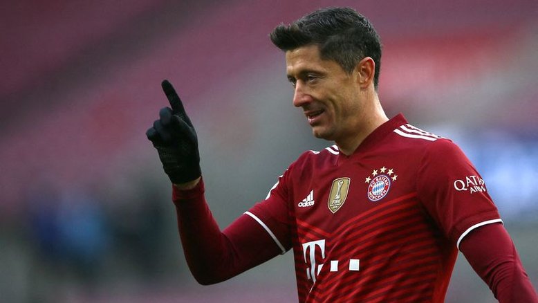 Lewandowski ganha prêmio da Fifa de melhor jogador do mundo