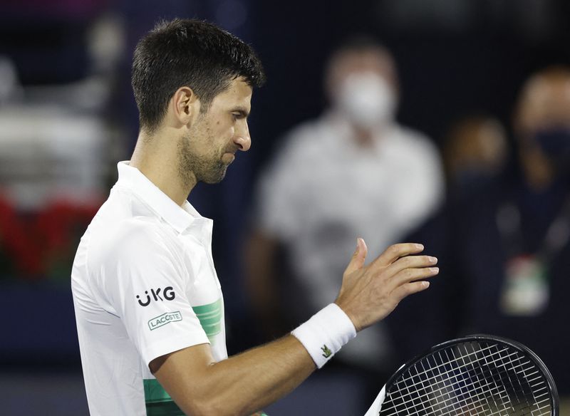 Djokovic oferece apoio financeiro para ex-tenista ucraniano que foi para a guerra