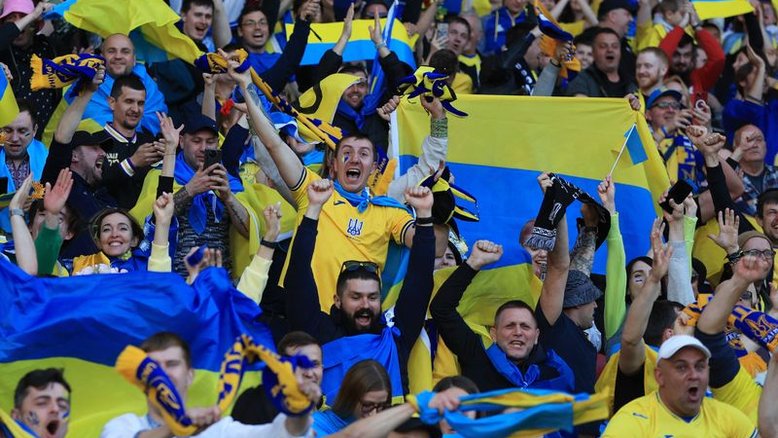 Ucrânia vence Escócia e mantém vivo sonho de classificação para Copa do Mundo