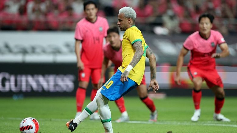 Neymar marca dois de pênalti e Brasil goleia Coreia do Sul em amistoso