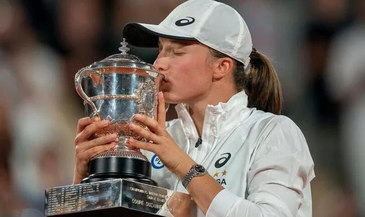 Swiatek vence Gauff e é campeã de Roland Garros pela 2º vez