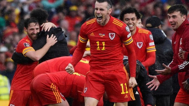 País de Gales vence Ucrânia e volta a uma Copa do mundo após 64 anos