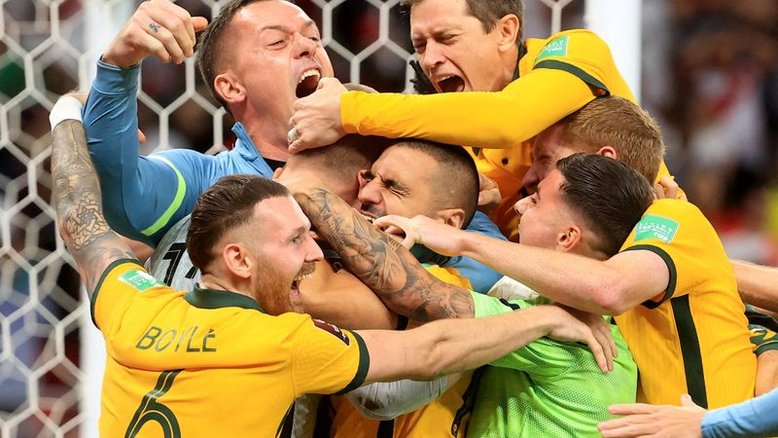 Austrália vence Peru nos pênaltis e se classifica à Copa do Mundo