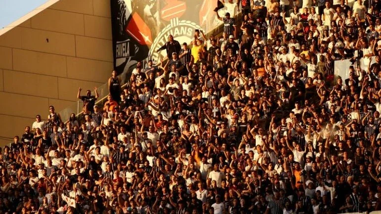 Caixa aprova renegociação de dívida do Corinthians por estádio
