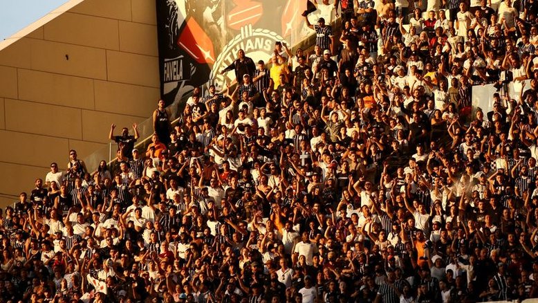 Caixa aprova renegociação de dívida do Corinthians por estádio