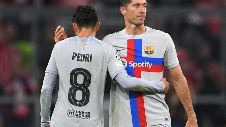 Bayern vence Barcelona e estraga retorno de Lewandowski a Munique