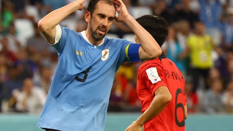 Uruguai acerta trave duas vezes, mas fica no empate por 0 x 0 com Coreia do Sul