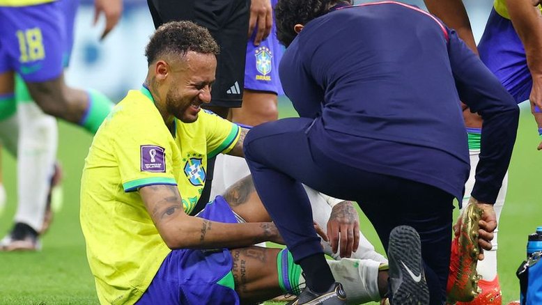 Ortopedista explica lesão no tornozelo de Neymar e futuro do jogador na Copa