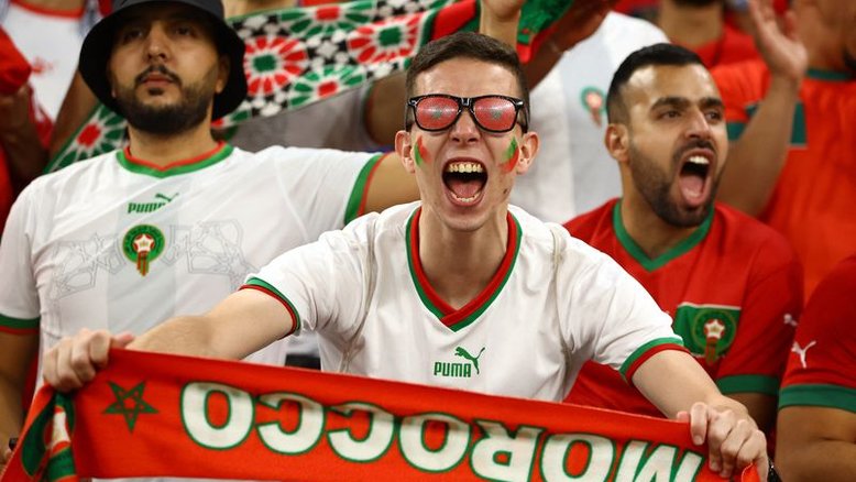 Torcedores do Marrocos lutam por ingressos antes de partida contra Espanha