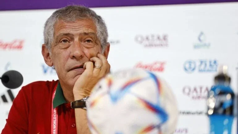 Deixem Cristiano Ronaldo em paz, diz técnico de Portugal antes das quartas de final