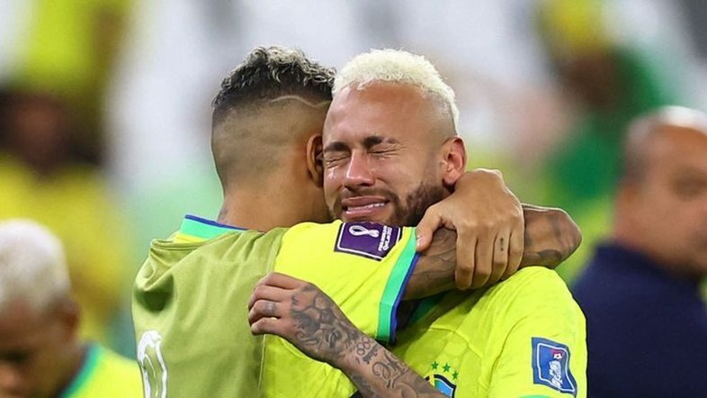 Neymar diz não ter certeza se vai jogar novamente pela seleção