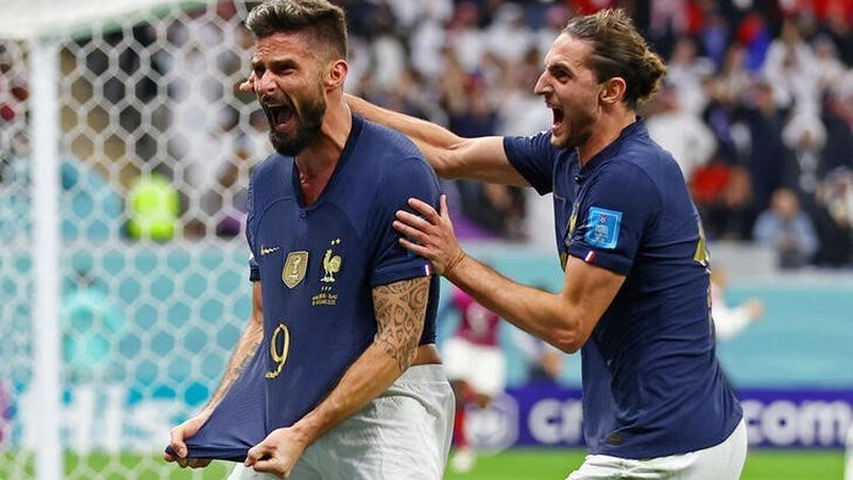 França bate Inglaterra por 2 x 1 e vai enfrentar Marrocos na semifinal