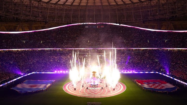Segurança do estádio Lusail da Copa do Mundo morre após queda