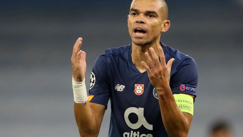 Pepe desfalca Portugal nas eliminatórias da Copa do Mundo por Covid-19