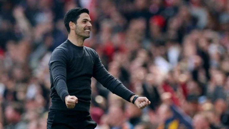 Técnico Mikel Arteta renova contrato com Arsenal até 2025