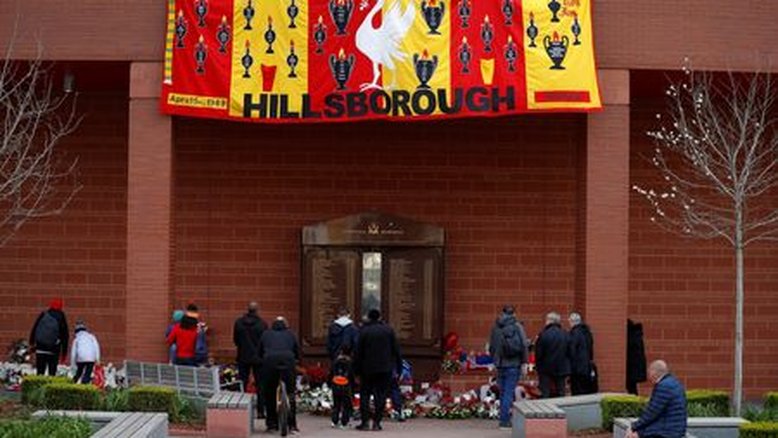 Depois de 34 anos, polícia britânica pede desculpas por falhas em tragédia do estádio de Hillsborough