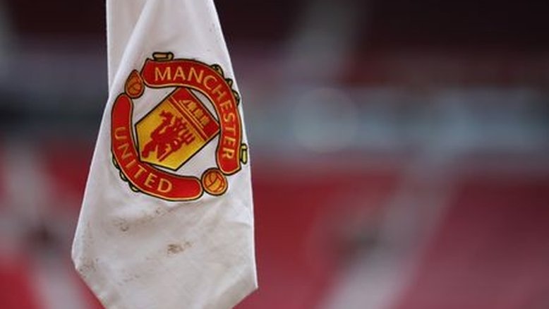 Filho de ex-primeiro-ministro do Catar faz oferta pelo Manchester United