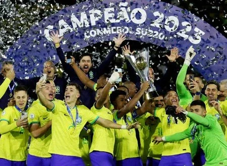 Técnico interino convoca 5 jogadores da seleção sub-20 para amistoso do Brasil contra Marrocos