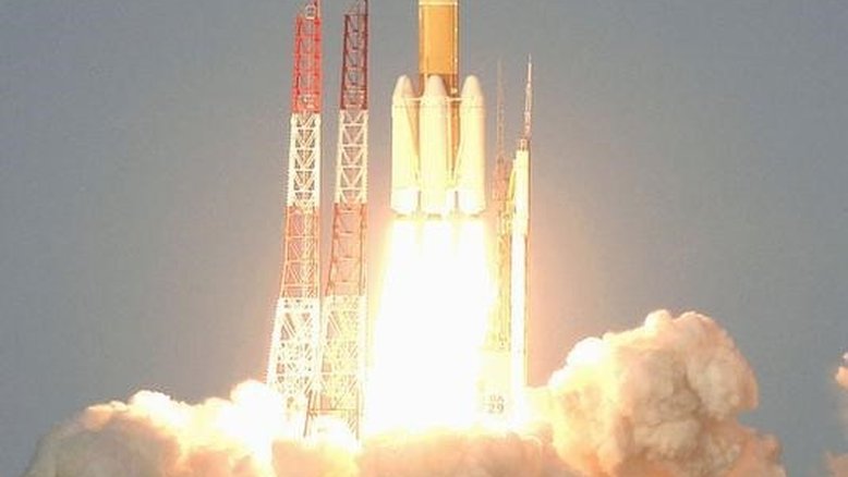 Telesat enfrenta Musk e Bezos em corrida espacial para banda larga rápida